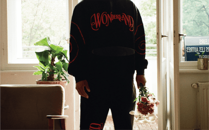 SWEAT-SHIRT À CAPUCHE W0NDERLAND